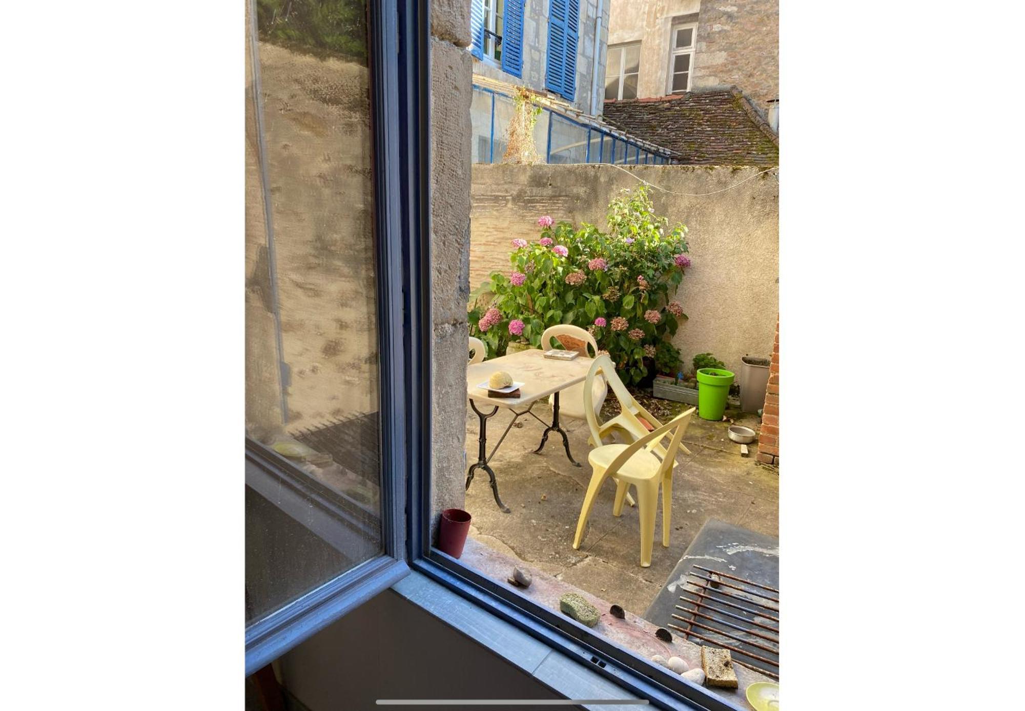 Maison De L Horloge أفالو المظهر الخارجي الصورة