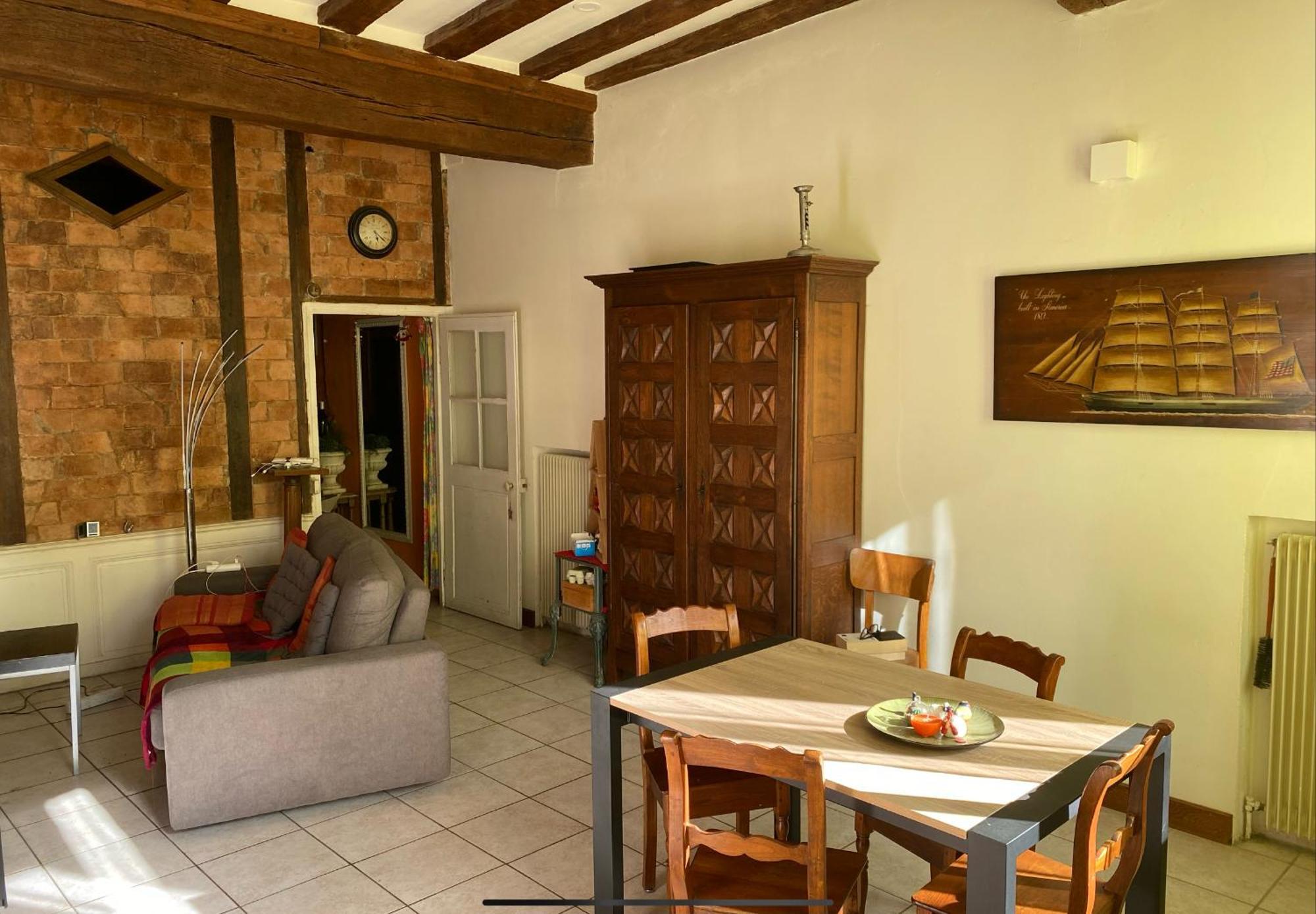 Maison De L Horloge أفالو المظهر الخارجي الصورة